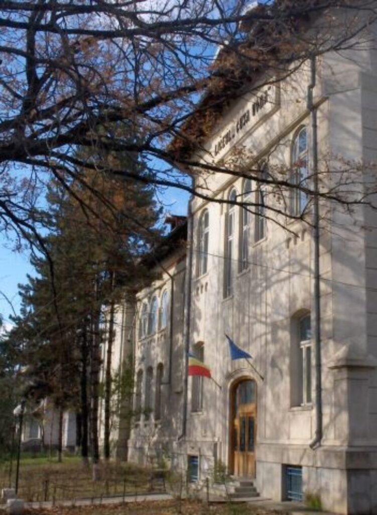 Colegiul National Cuza Voda Husi